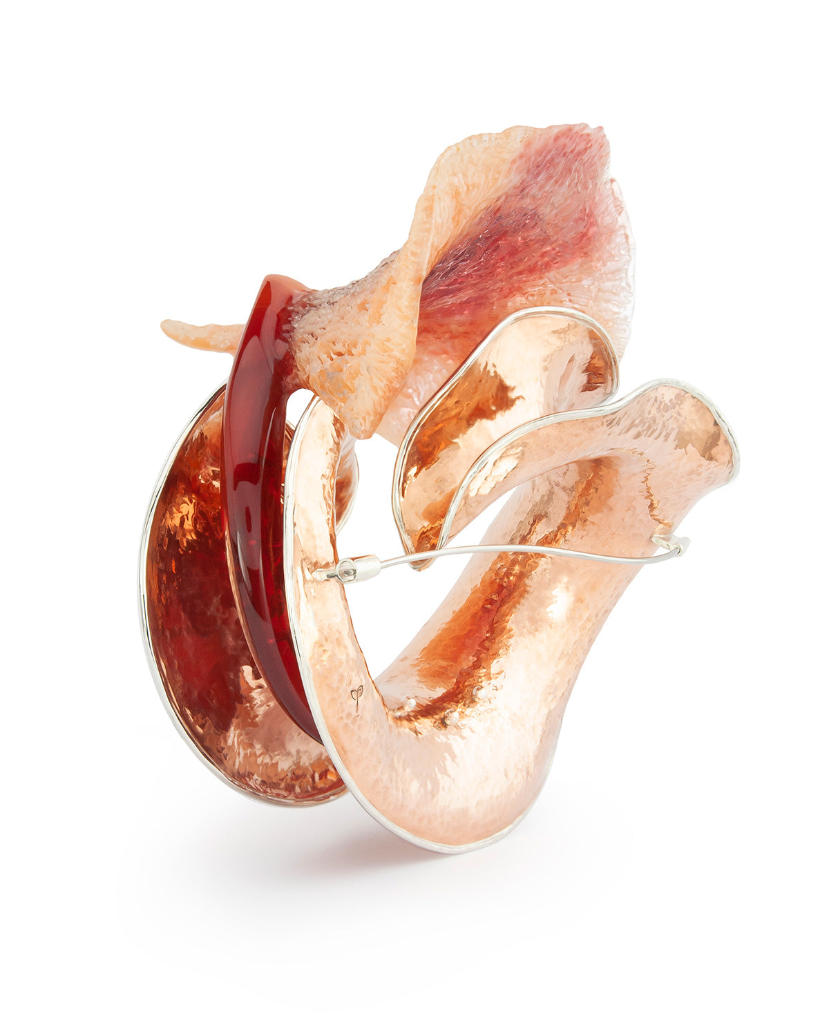 Vallecula Brooch