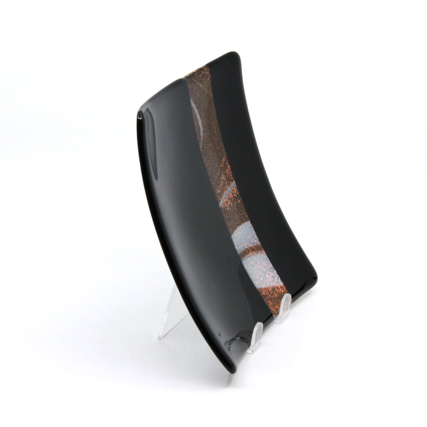 Black plate with bronze stripe