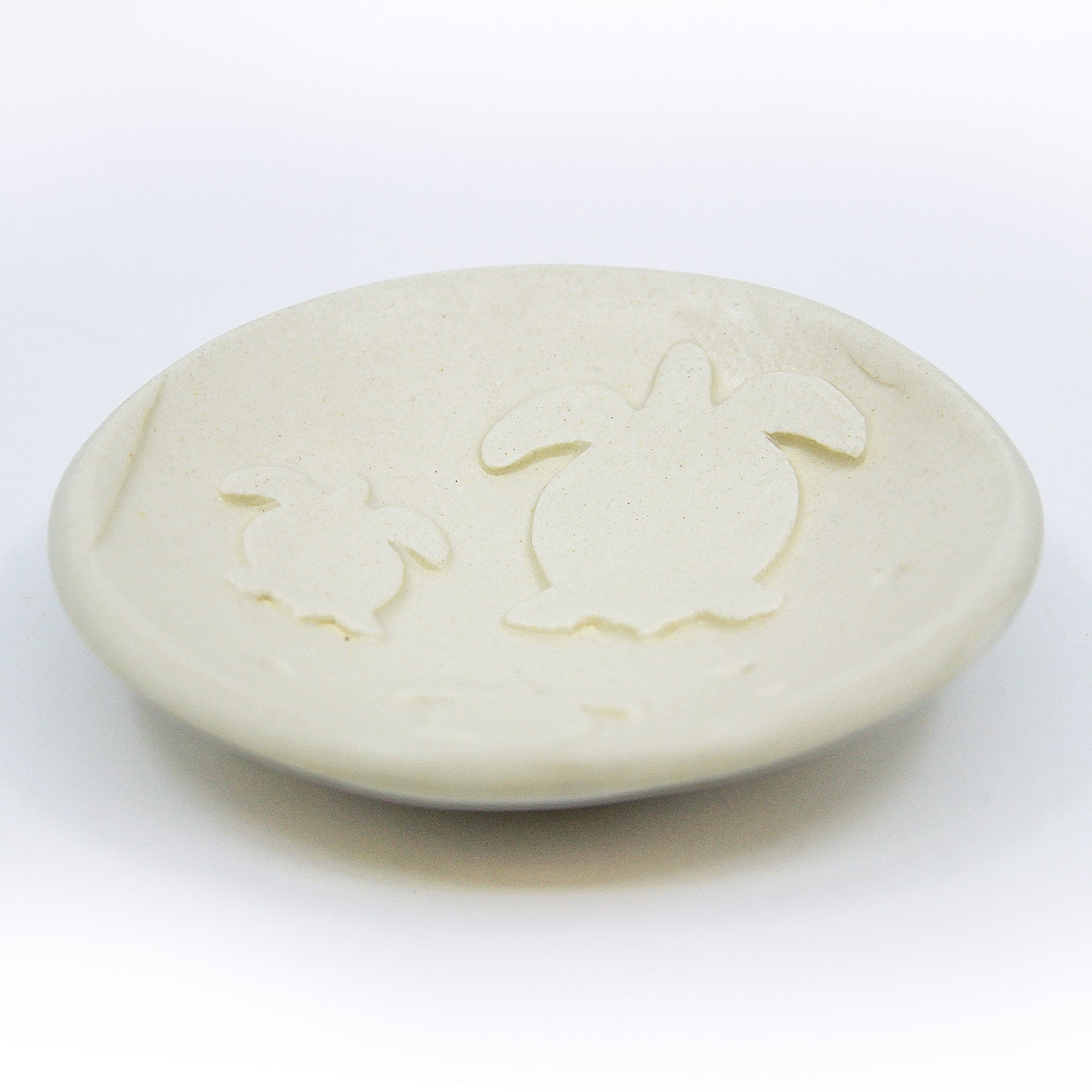 Circle clay dish with turtles