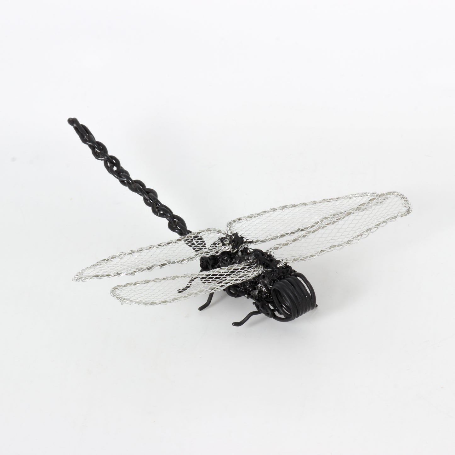 Wire sculpture of a dragonfly