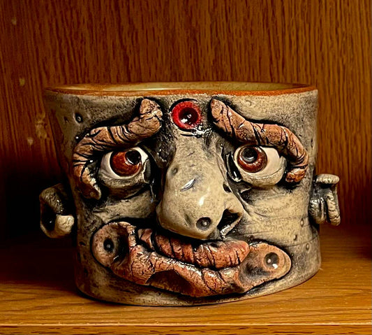 Busted Flat - Clay mug