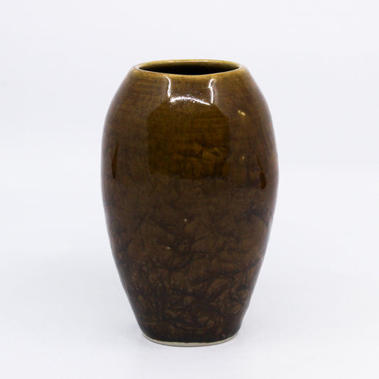 brown crystalized vase