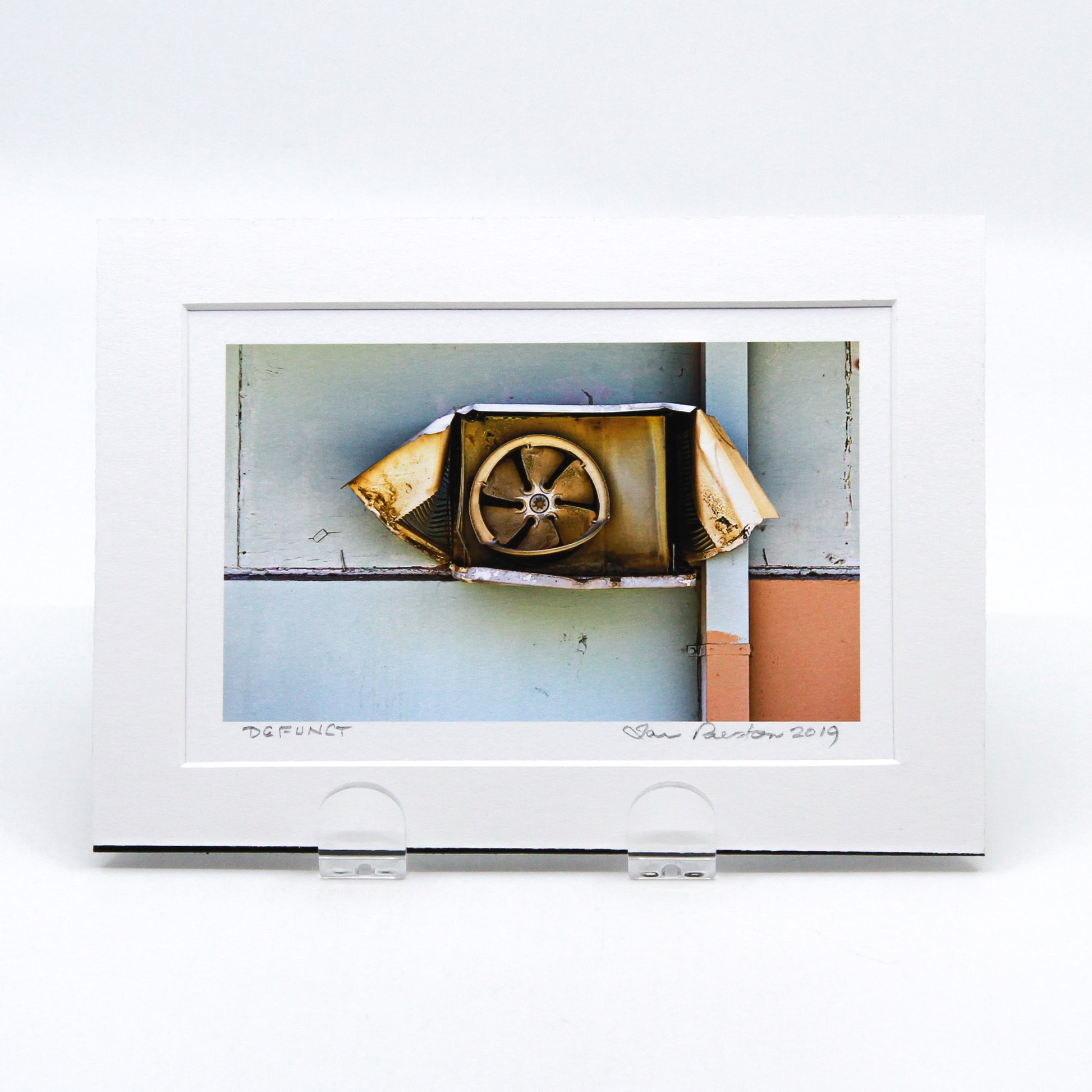 Photo of old air conditioning unit