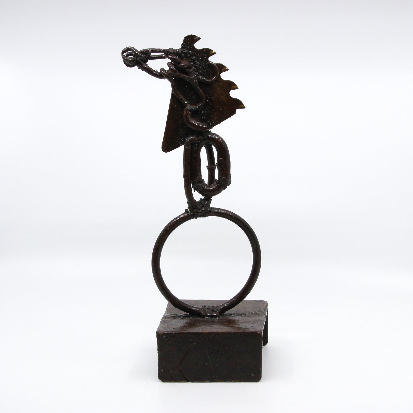 Sculpture of a horse's head made from repurposed metal