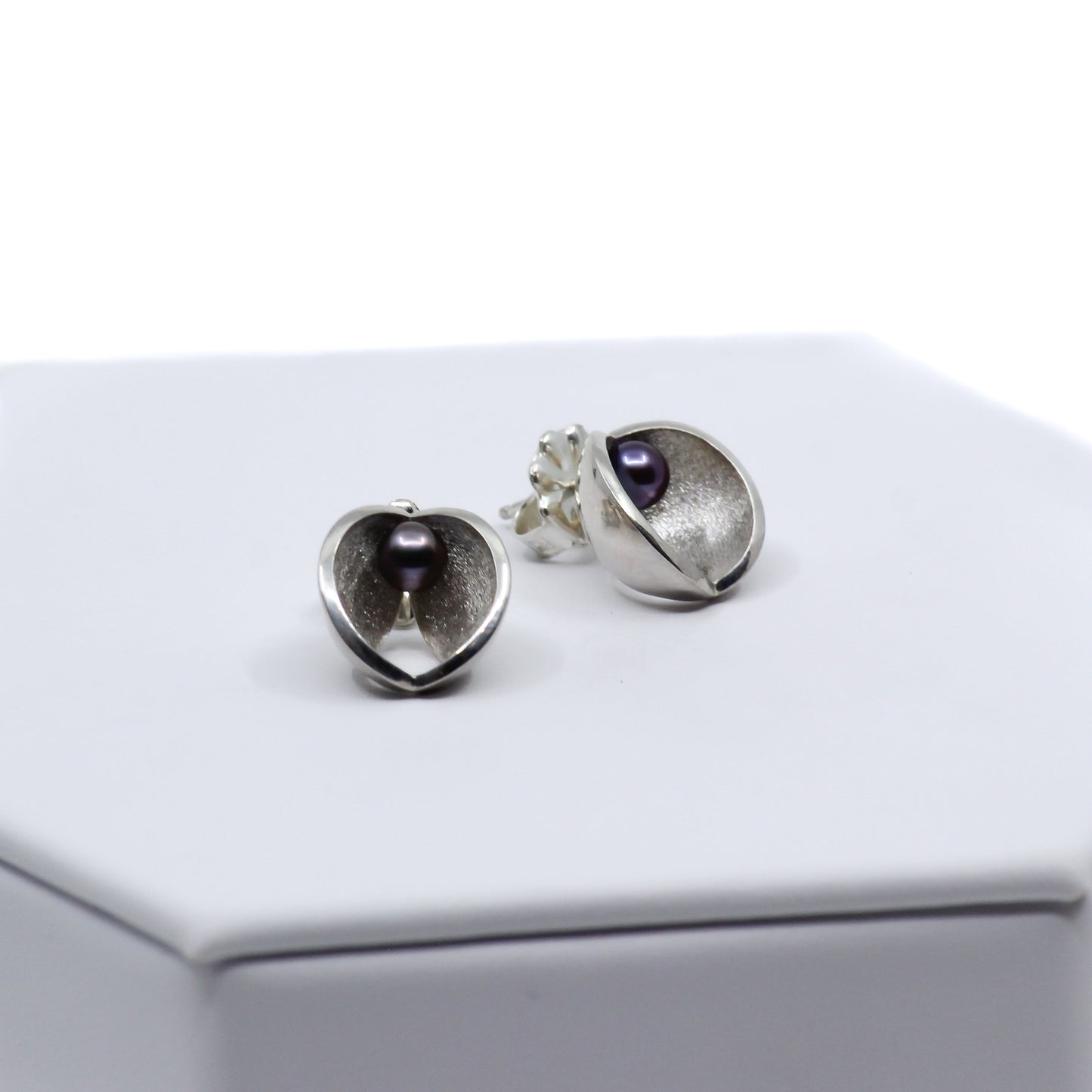 silver earrings with black pearls