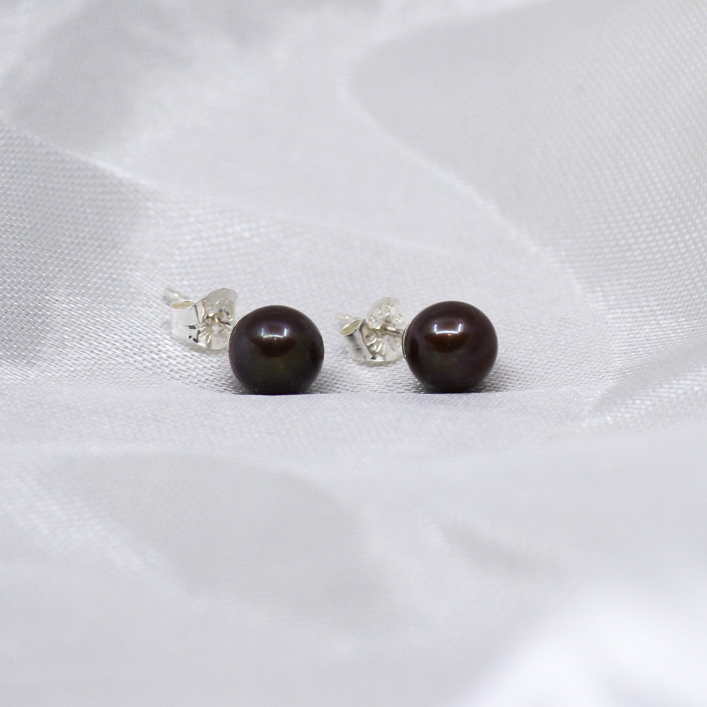 Chocolate pearl earrings