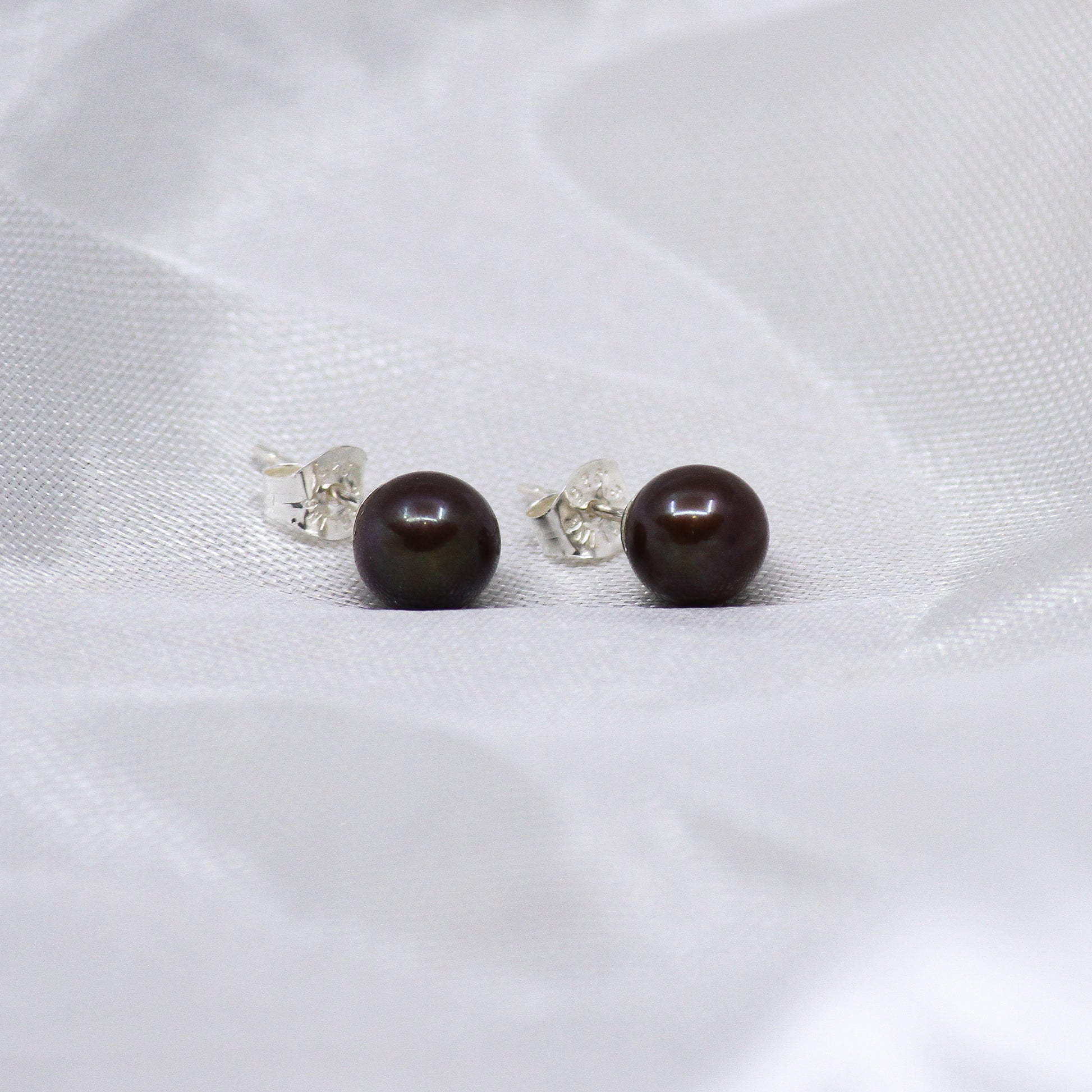 Chocolate pearl earrings