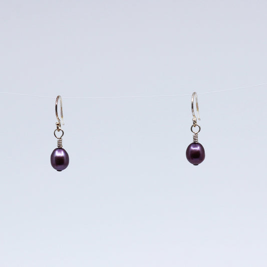 Lavender pearl earings