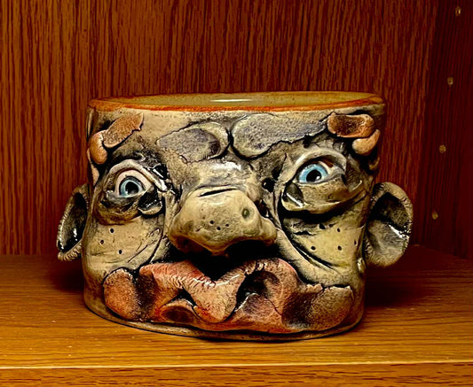 Minky Po Dinky - Clay mug