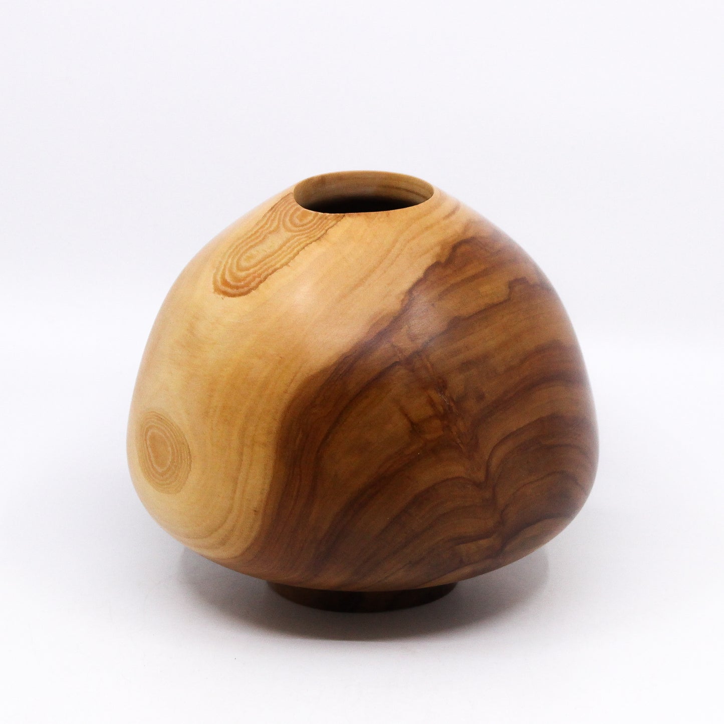 Apple Hollow Form #61