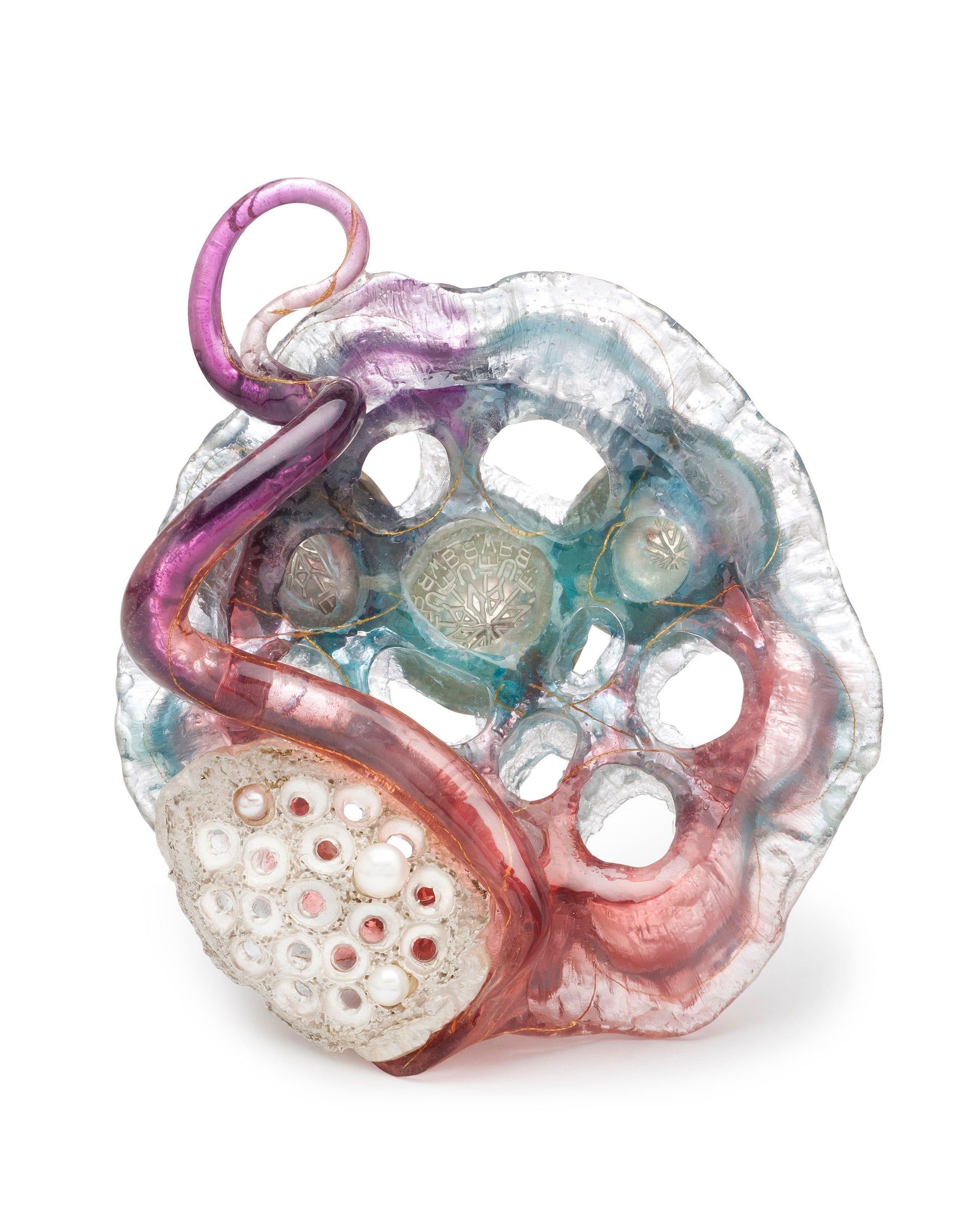 Resin and pearls brooch