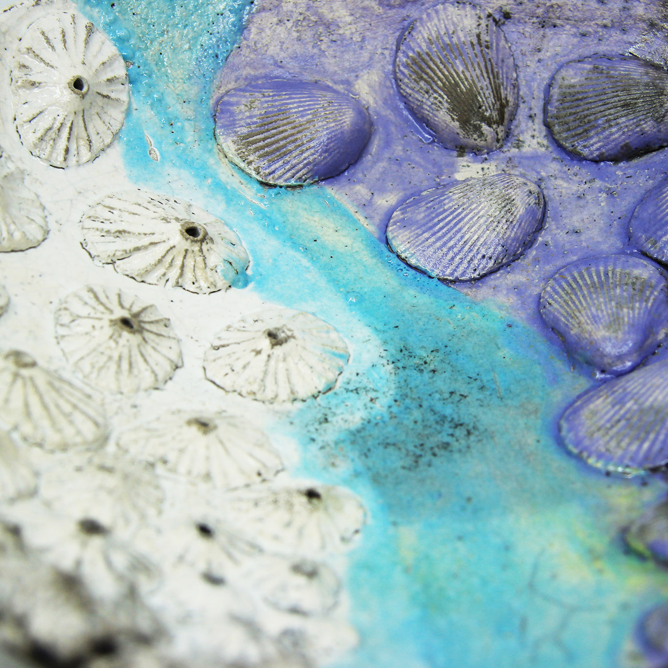 shell clay bowl; detail