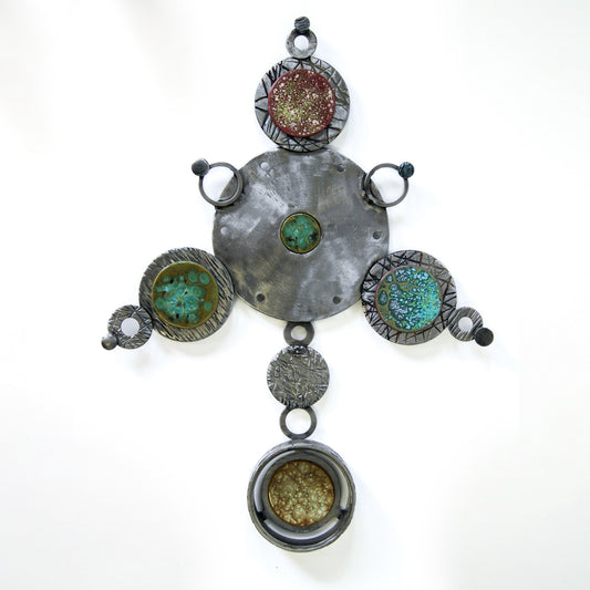 Metal wall hanging made with circles