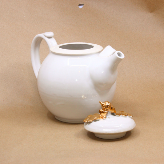 Golden Acorn Teapot