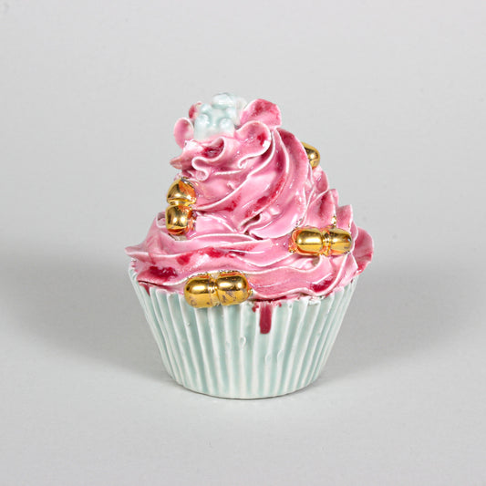 44. Medium Cupcake #10