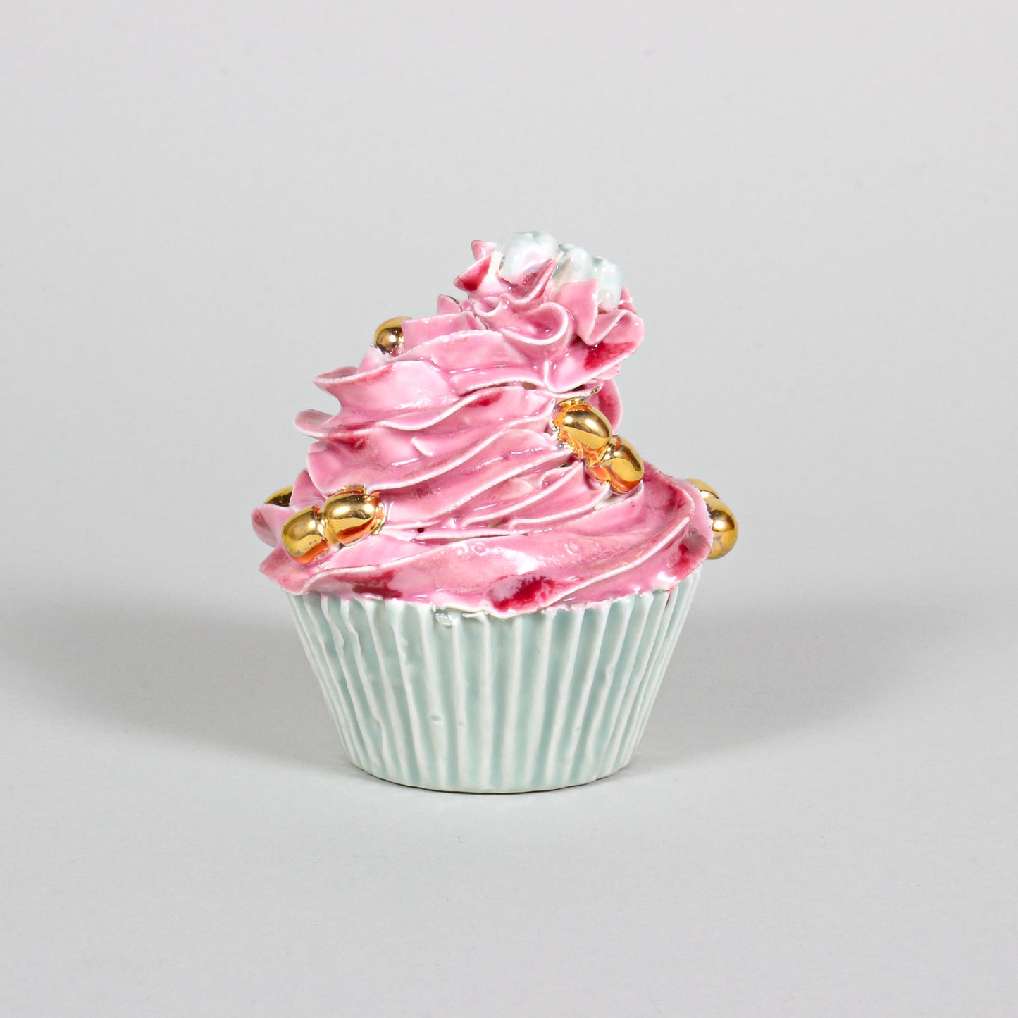 44. Medium Cupcake #10