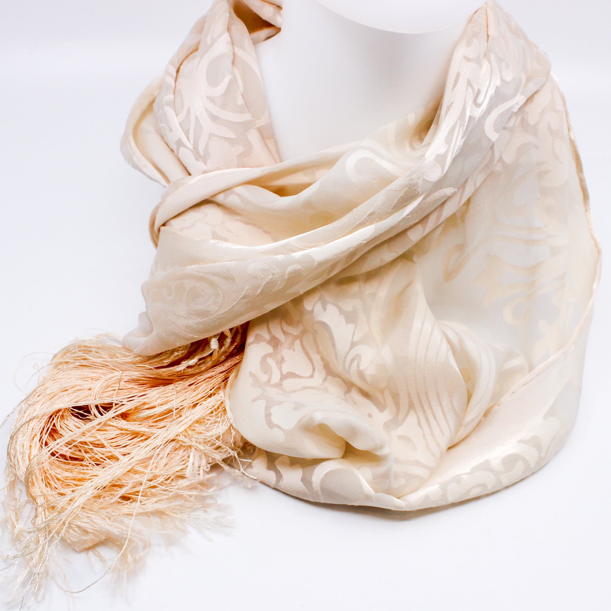  cream scarf with long tassels 