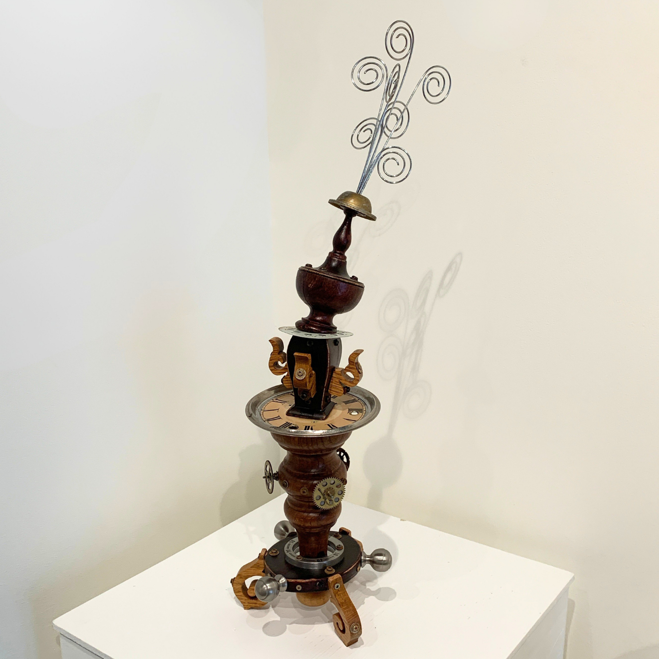 Throne/Cage2026 - Mixed media sculpture