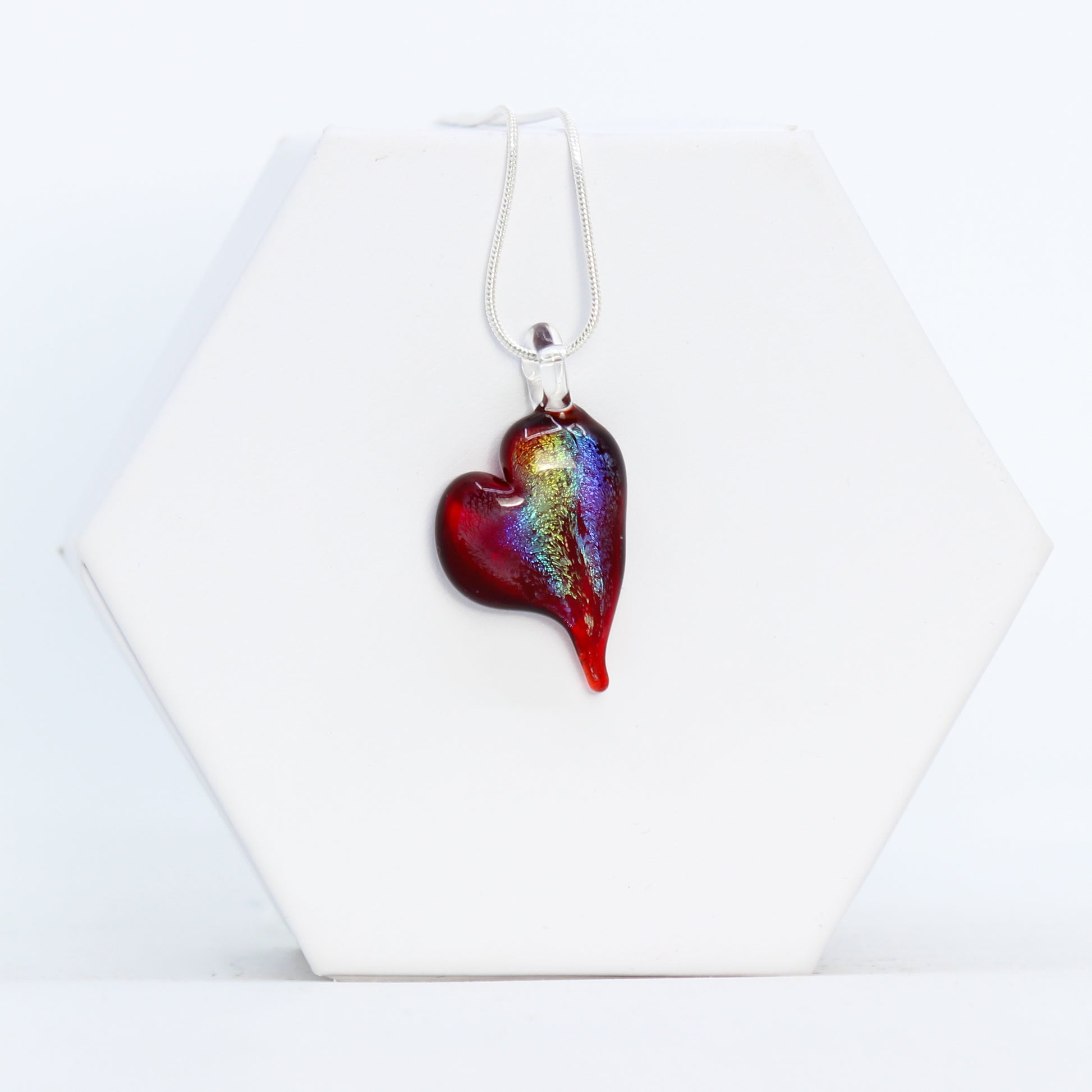 Glass heart necklace: Shimmer