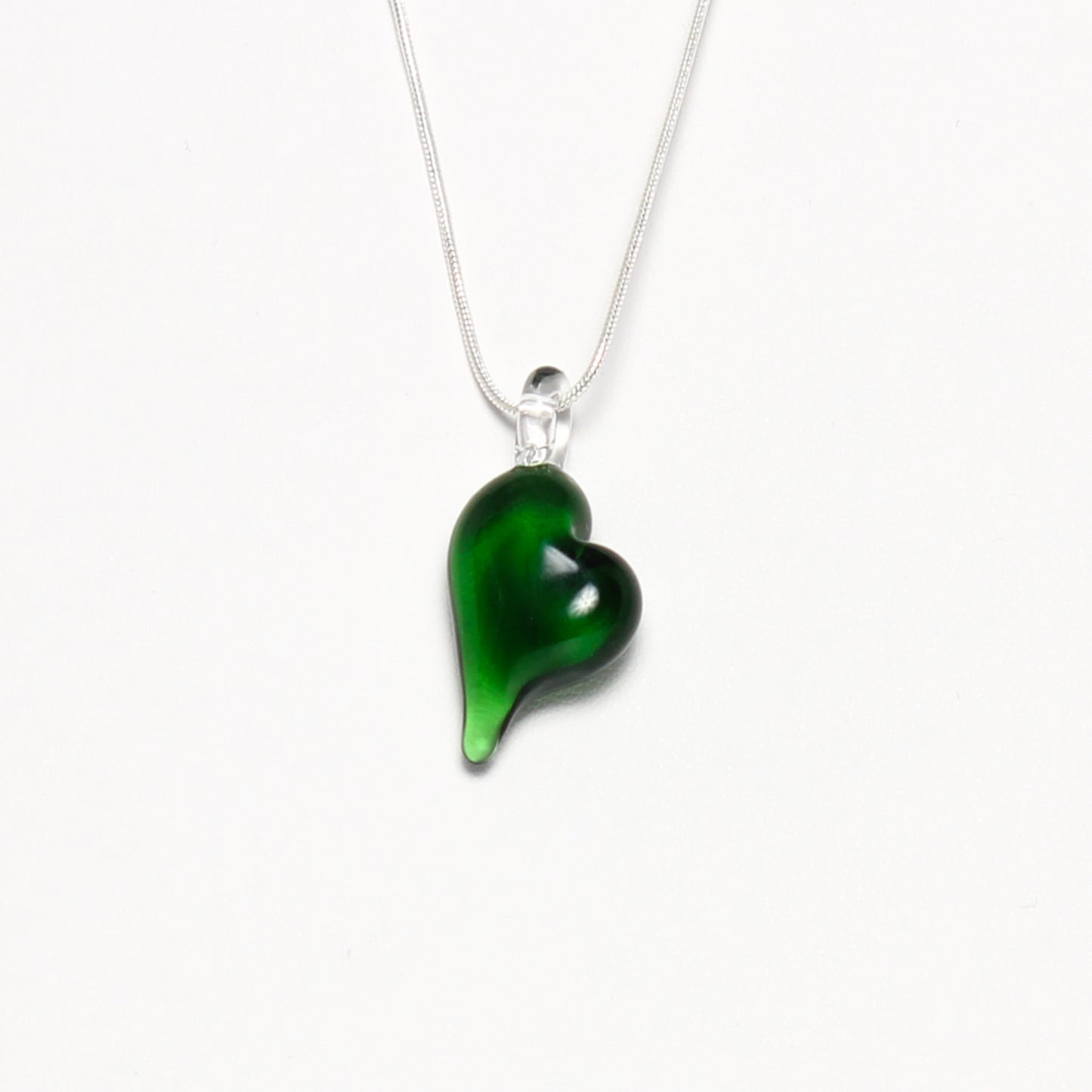 Glass heart necklace: dark green