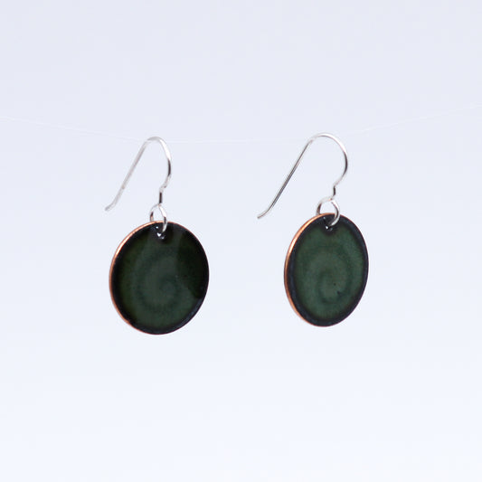 Round swirl green earrings