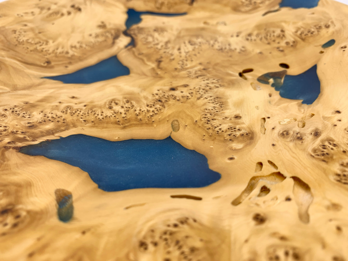 Plate with Resin