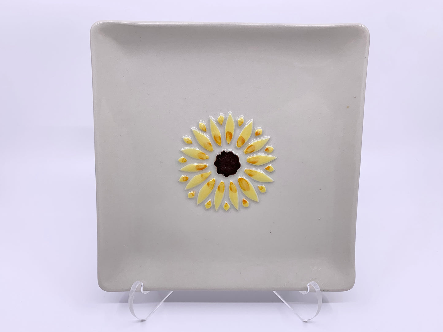 Robertson Pottery Dinner Plates