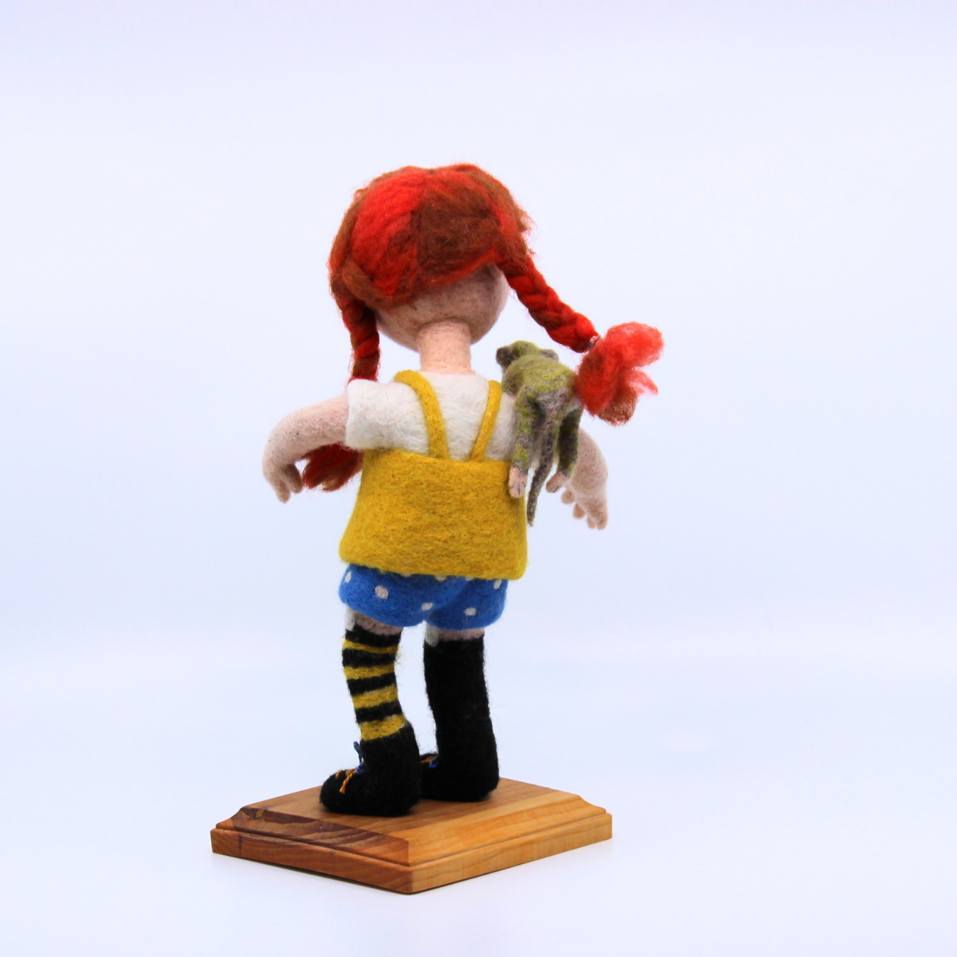 Pippi Longstocking - Felted statuette