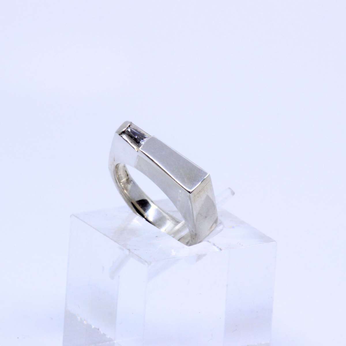 SK shaped Ring with Cubic Zirconia
