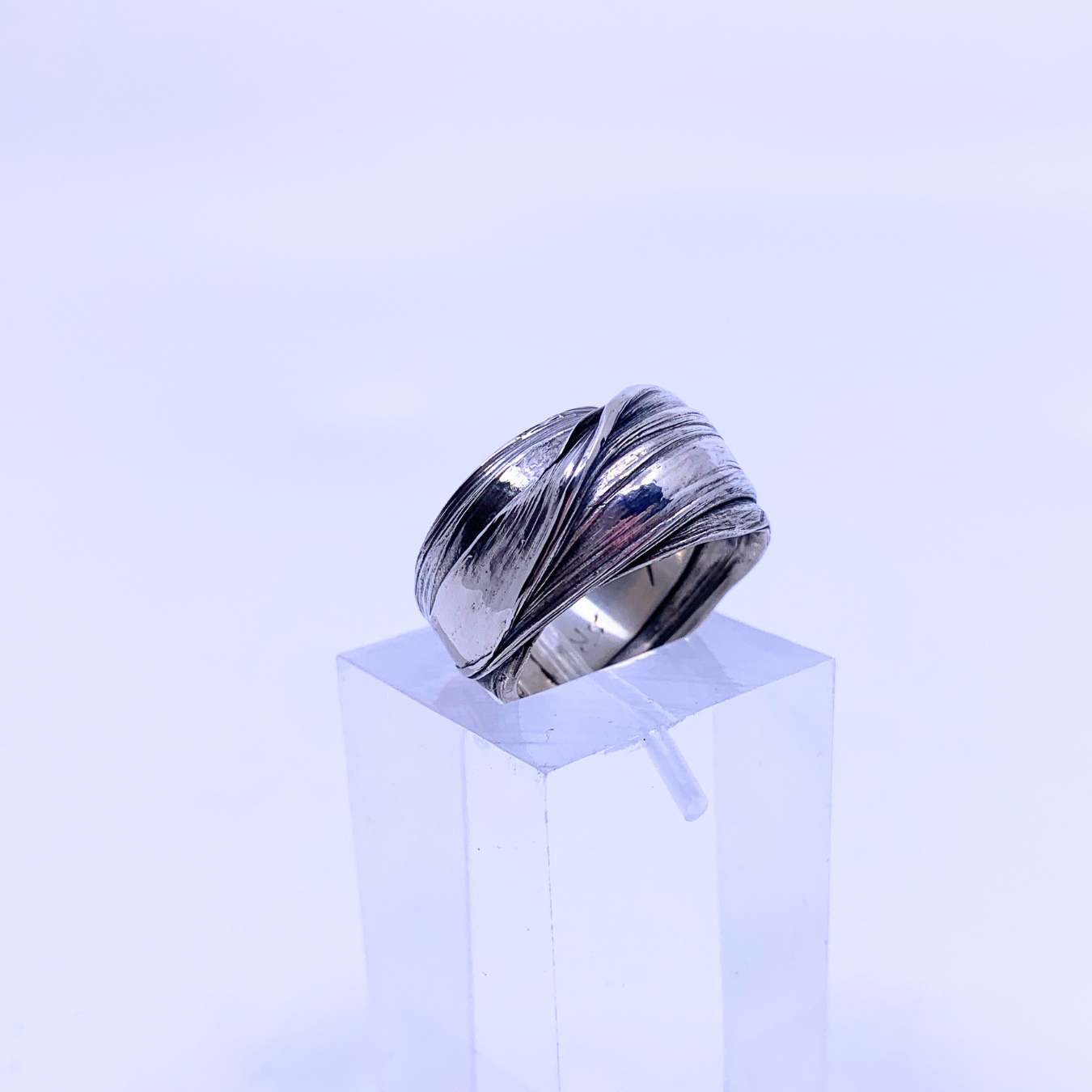 silver wide band 