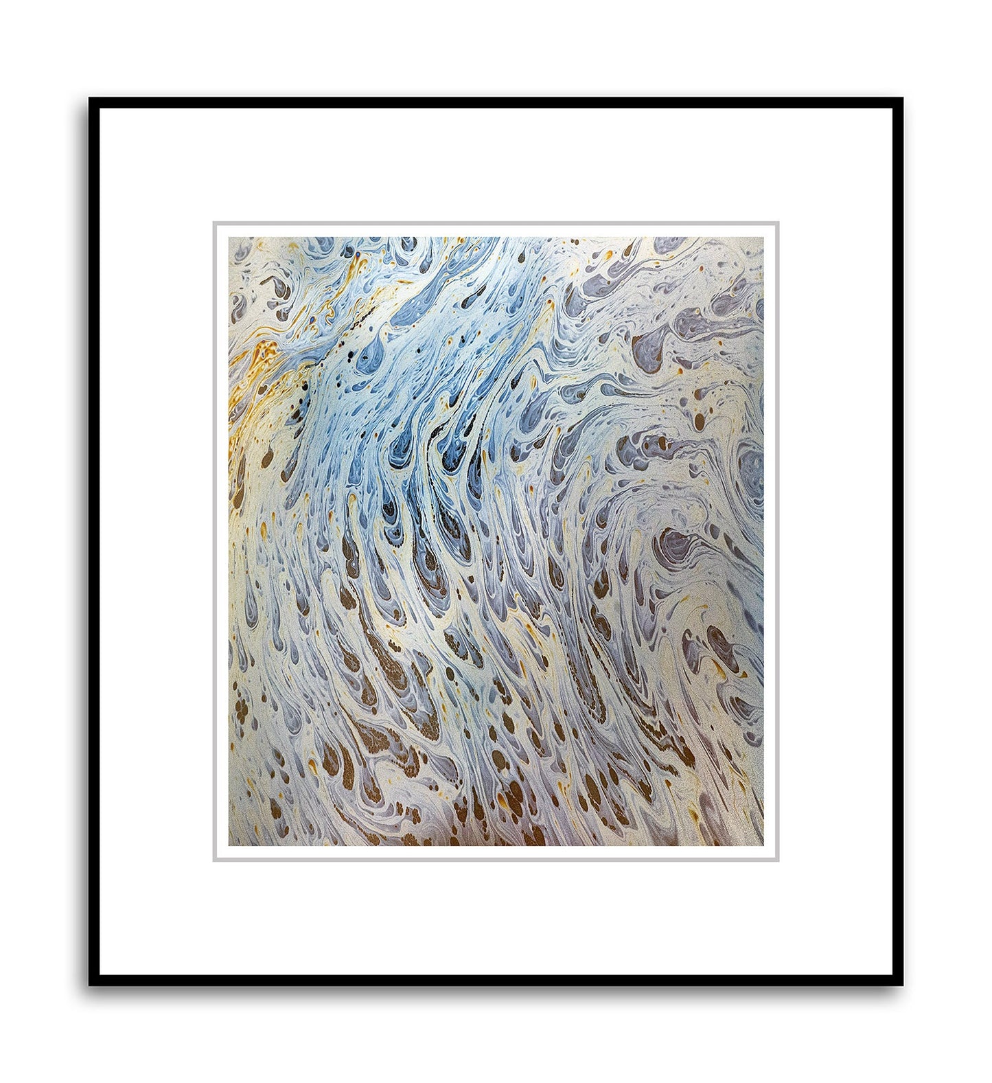 Abstract photo of white swirls 