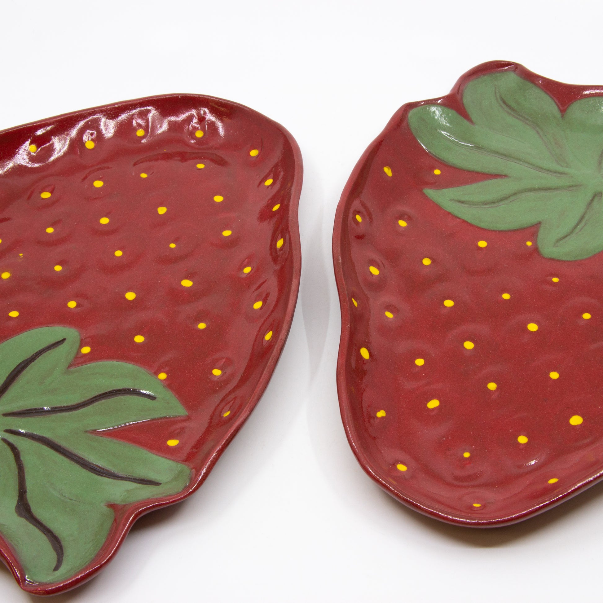 Strawberry plates