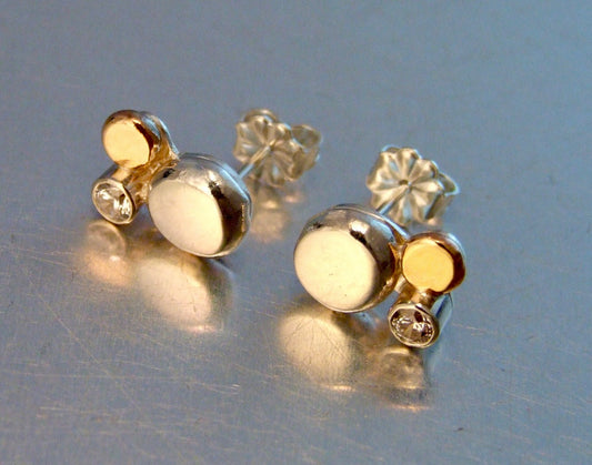 Quantic Cluster Stud Earrings